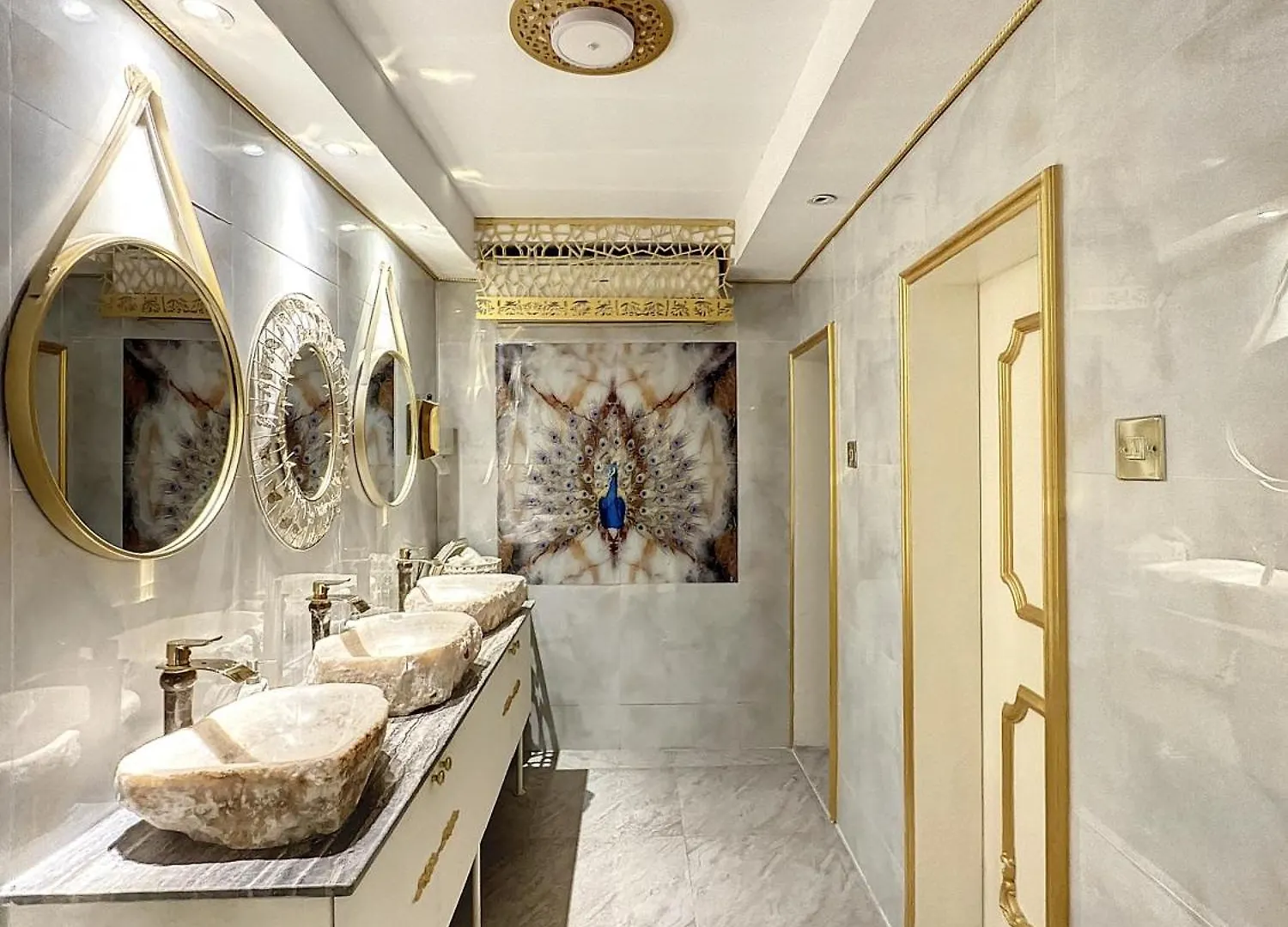 Arabian Nights- Exclusive Villa With Private Pool In Al Hamra Palace Dubai